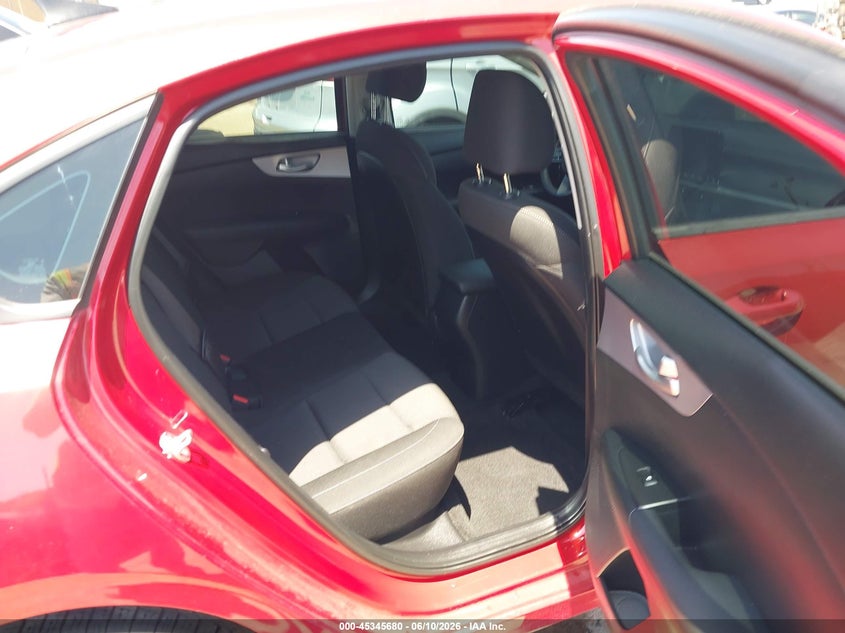 2024 KIA FORTE auction photo 8