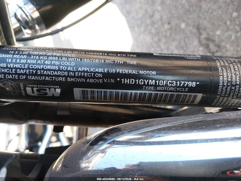 2015 Harley-Davidson Fxdf Dyna Fat Bob VIN: 1HD1GYM10FC317798 Lot: 45345690
