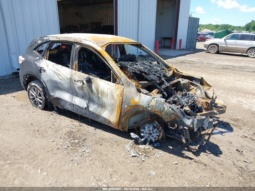 2022 FORD ESCAPE  (VIN: 1FMCU9G6XNUB71530)