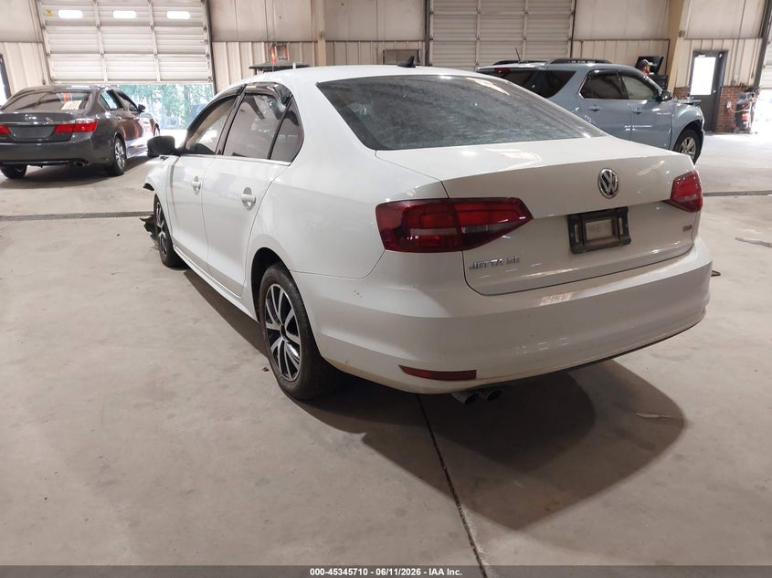 2017 VOLKSWAGEN JETTA auction photo 3