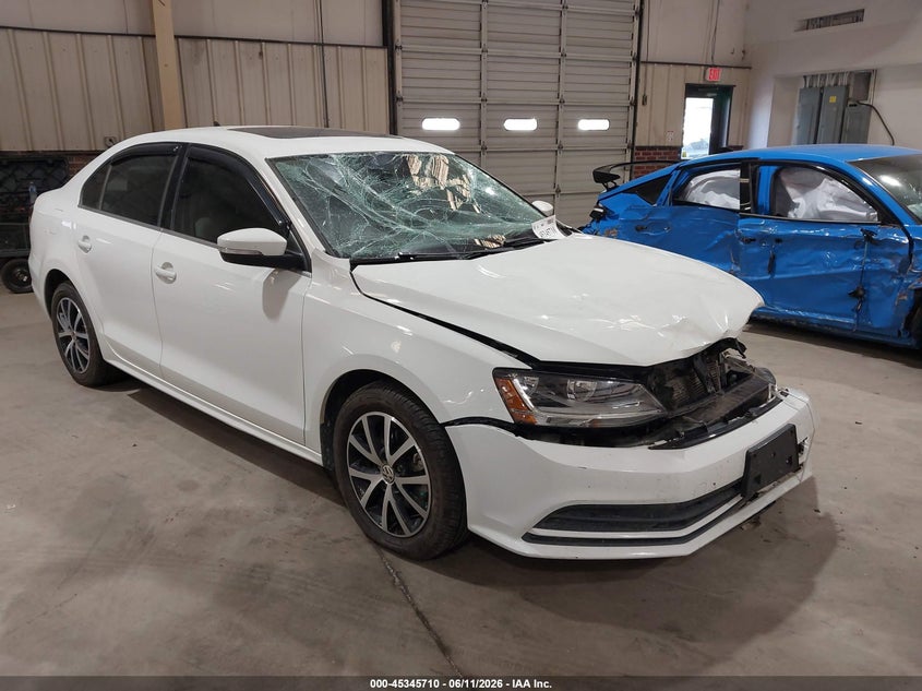 2017 VOLKSWAGEN JETTA auction photo 6