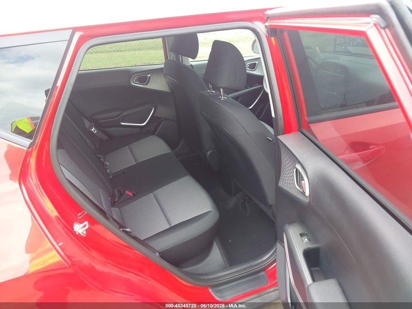 2025 KIA SOUL auction photo 8