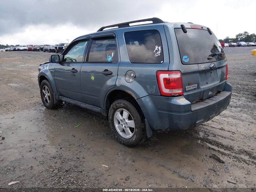 Vin: 1fmcu9dg7ckc24741, lot: 45843696, ford escape xlt 20123