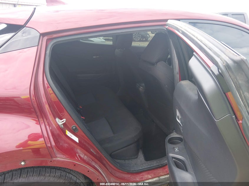2018 TOYOTA C-HR auction photo 8