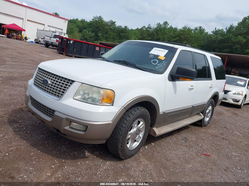 2004 Ford Expedition, Normal Wear & Tear, IAAI, VIN 1FMFU18L14LA83523 — photo 2