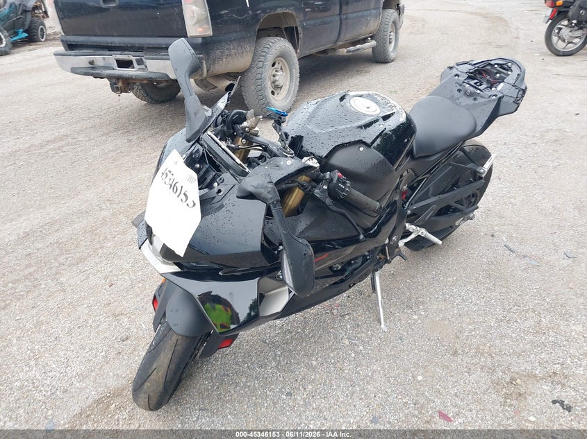 2025 BMW S 1000 auction photo 2