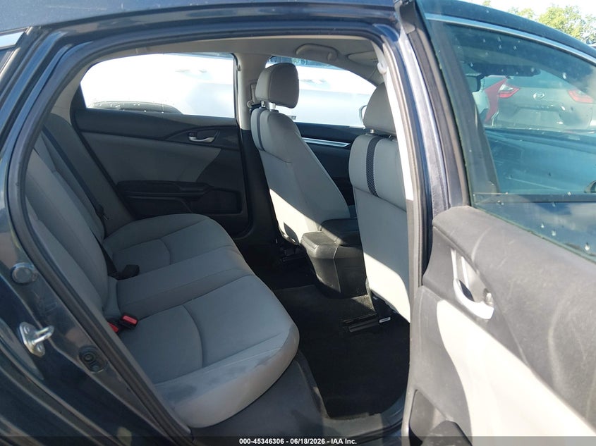 VIN 2HGFC2F63KH600830 2019 HONDA CIVIC LX