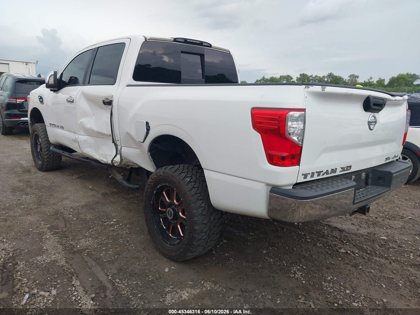2017 NISSAN TITAN XD auction photo 3