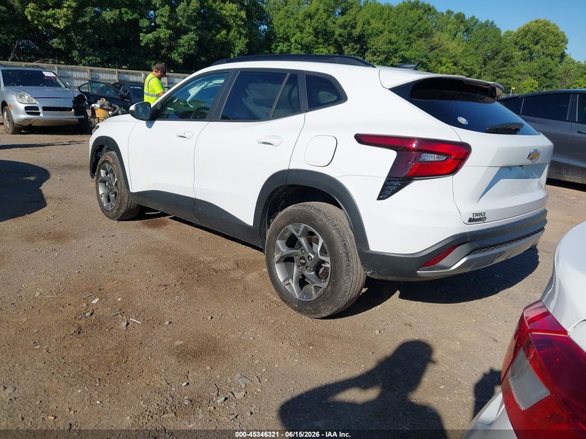 2025 CHEVROLET TRAX auction photo 3