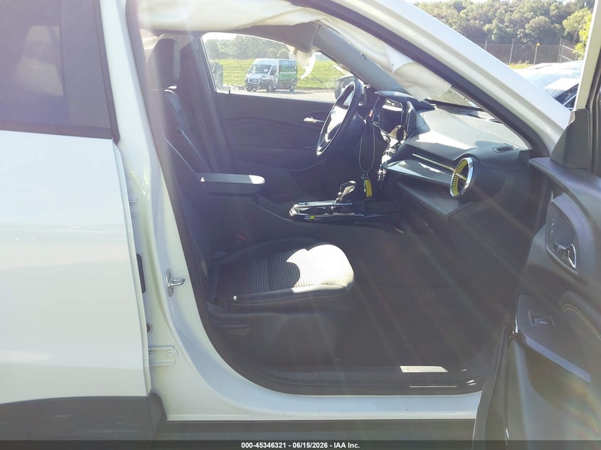 2025 CHEVROLET TRAX auction photo 5
