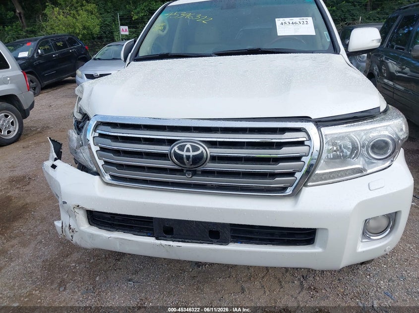 2015 Toyota Land Cruiser V8 VIN: JTMHY7AJ7F4032487 Lot: 45346322