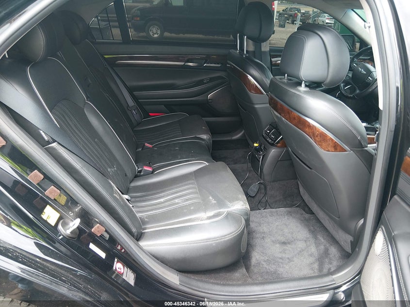 2017 GENESIS G90 auction photo 8