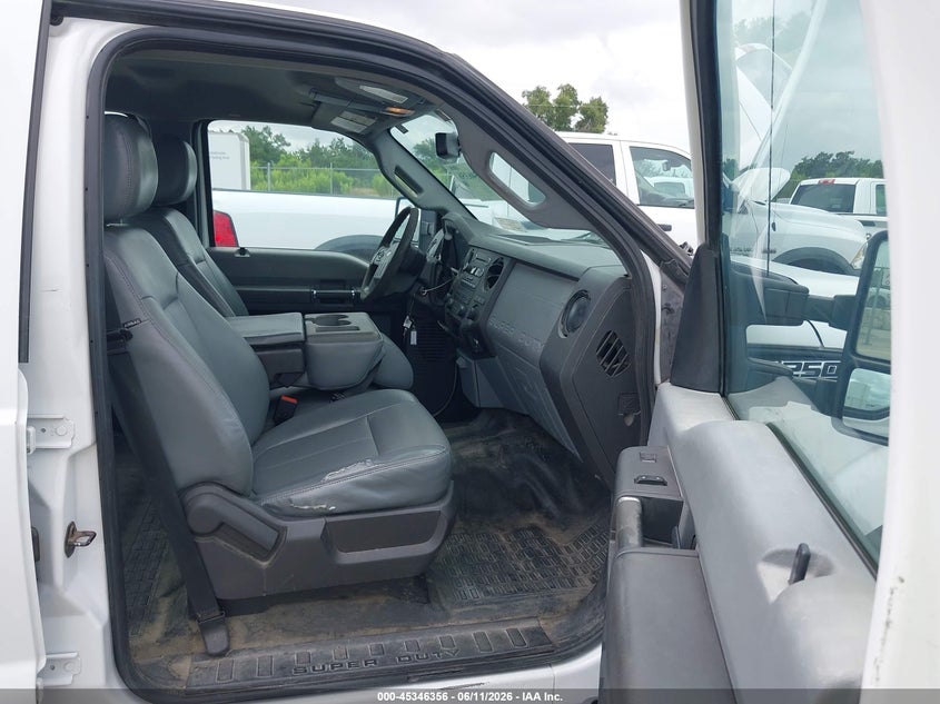 2016 FORD F-250 auction photo 5