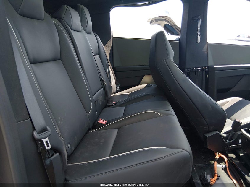 2025 Tesla Cybertruck All-Wheel Drive VIN: 7G2CEHED0SA071982 Lot: 45346384