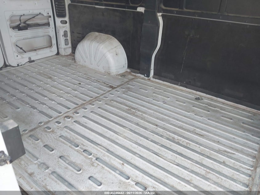 Vin: 3c6lrvvg2se518957, lot: 45844389, ram promaster 2500 tradesman low roof 136 wb w/pass seat 20253