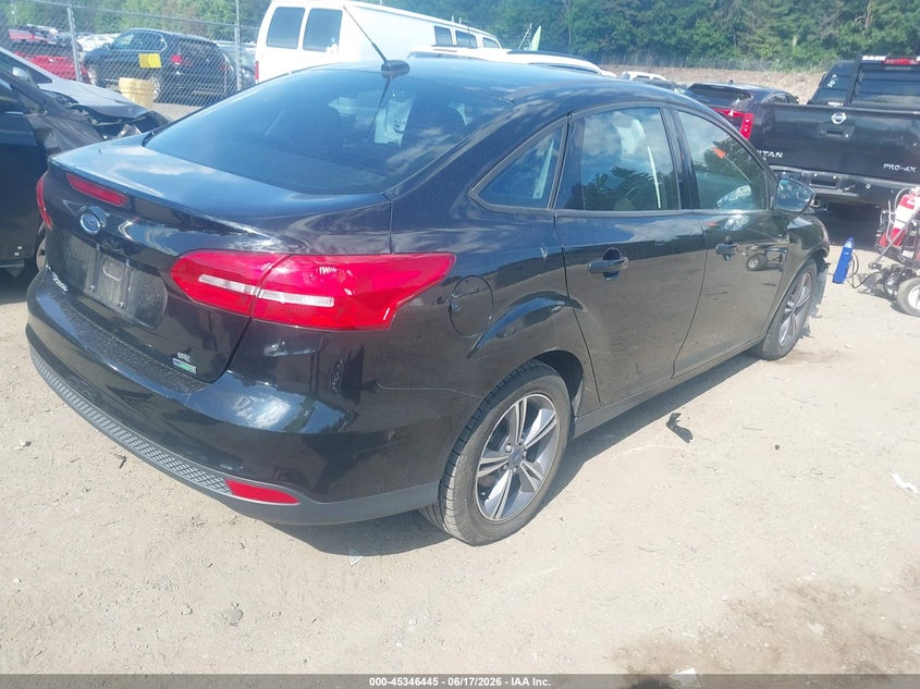 VIN 1FADP3FE1HL240207 2017 FORD FOCUS SE