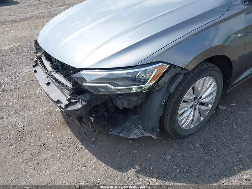 2019 VOLKSWAGEN JETTA auction photo 6