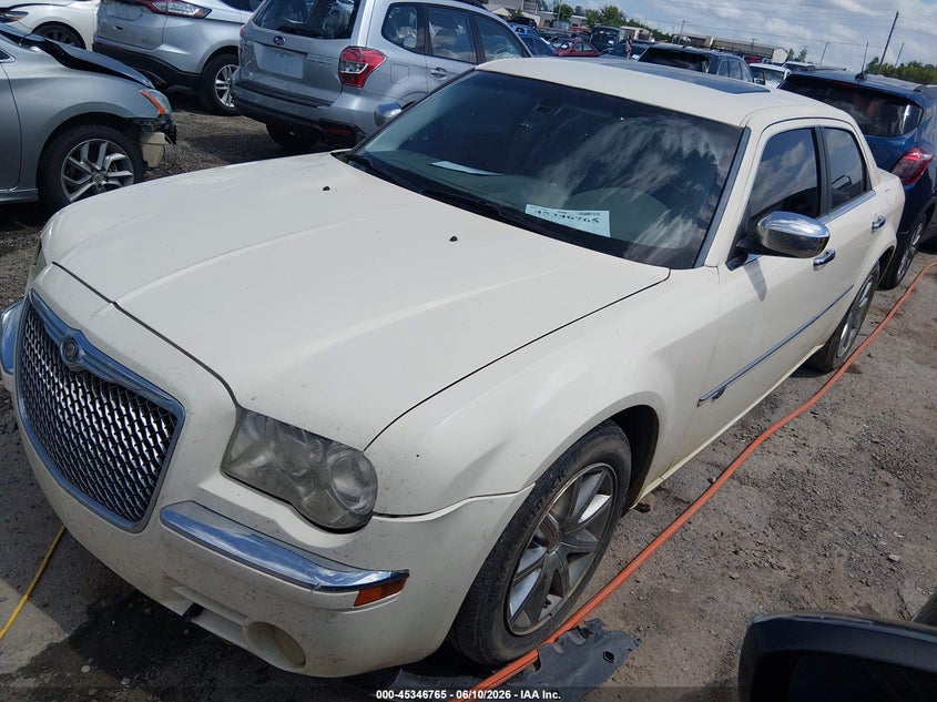 Vin: 2c3ca6ct6ah125962, lot: 45844712, chrysler 300c hemi 20102