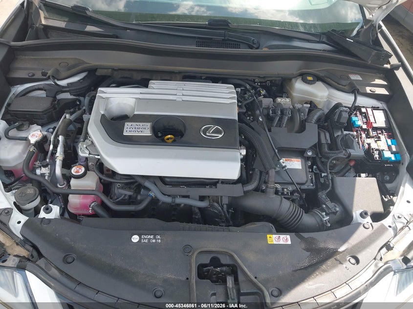 2020 LEXUS UX 250H — Photo 10