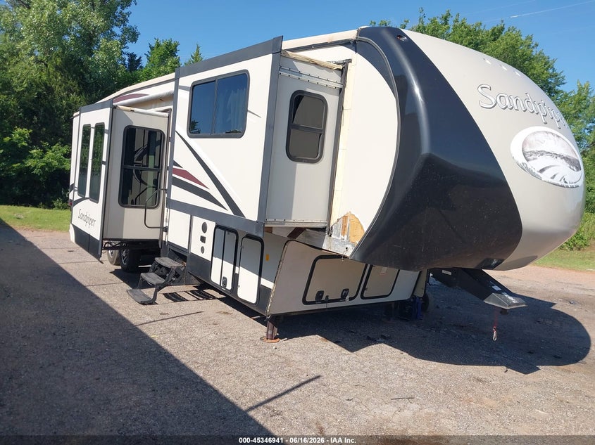 2016 FOREST RIVER SANDPIPER 377FLIK auction photo 1