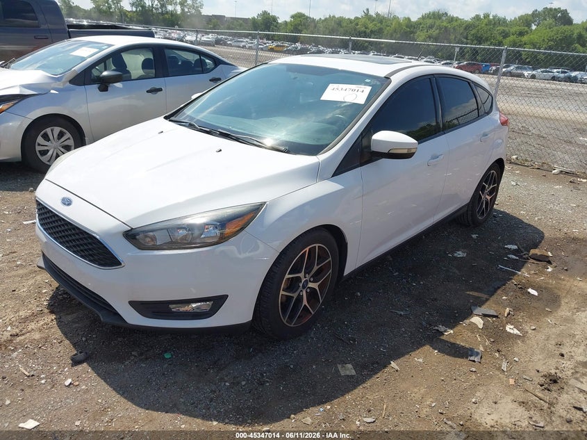 2017 Ford Focus Sel 1FADP3M28HL339406 photo 1