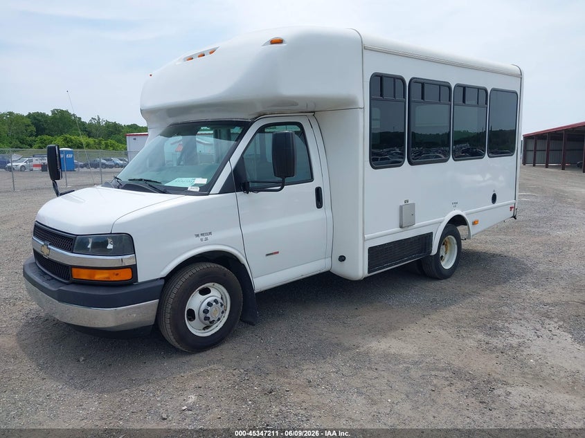 2015 Chevrolet Express Cutaway 3500 Diesel 1GB3G2BLXF1161474 photo 1