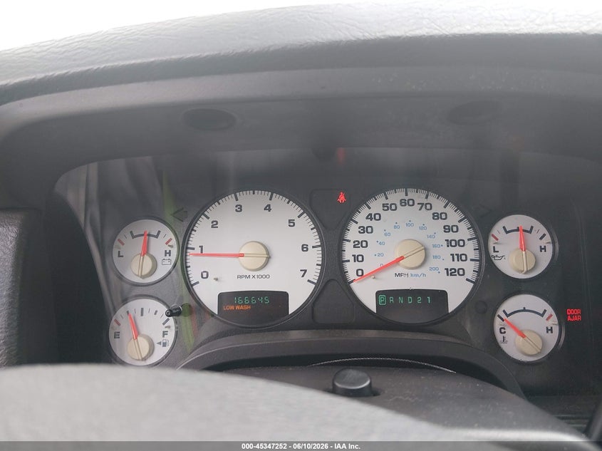 2004 DODGE RAM TRUCK 5.7L V-8 345HP