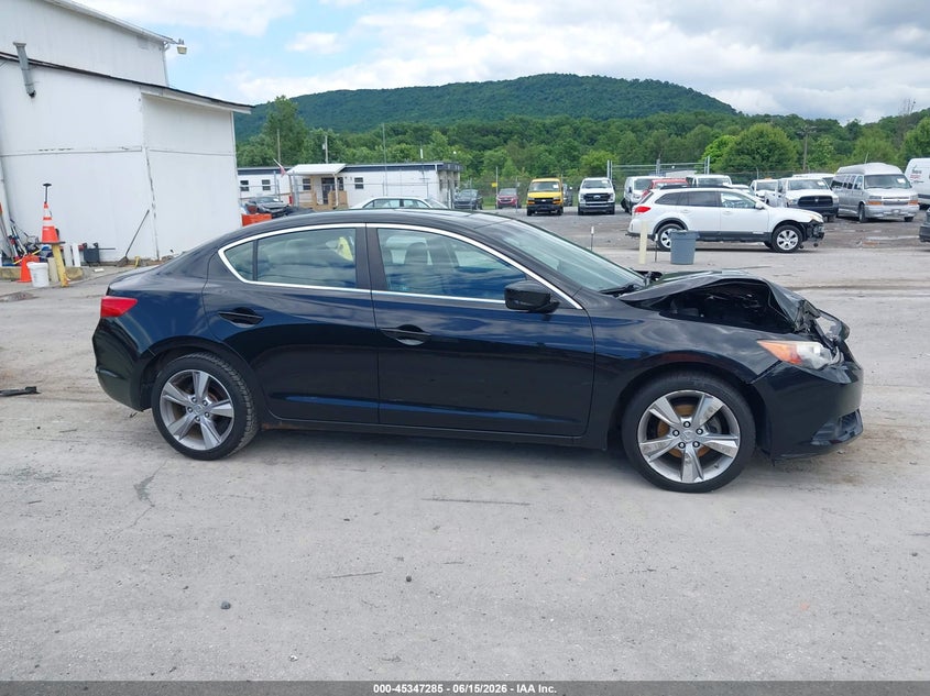 2013 Acura Ilx 2.0L VIN: 19VDE1F76DE013869 Lot: 45347285