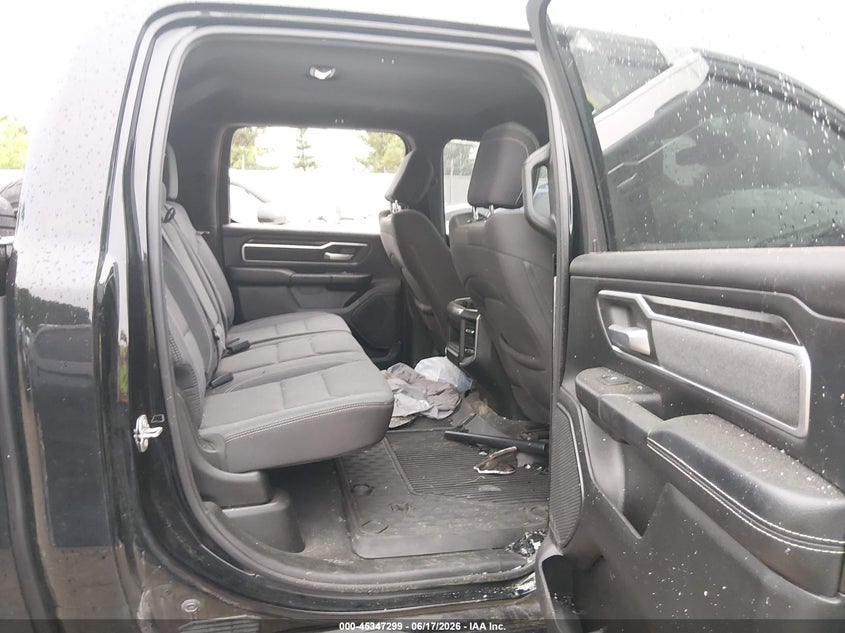 2022 RAM 1500 auction photo 8