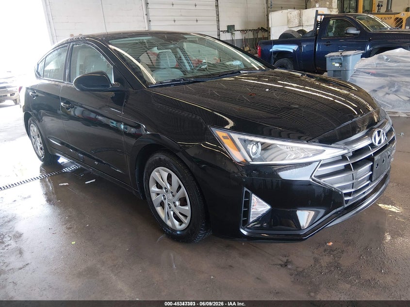 2020 HYUNDAI ELANTRA SE — Галерея фотографий