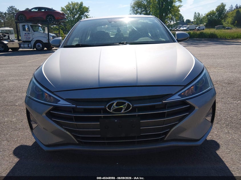 2020 HYUNDAI ELANTRA SE — Фото 12