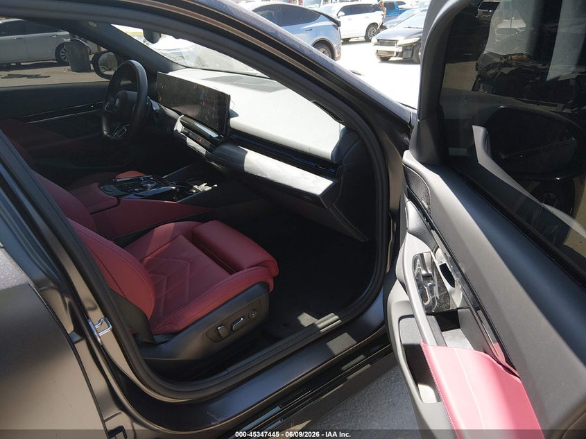 2026 BMW 530I 2.0L I-4 DI, DOHC, V(VIN: WBA43FJ01TCW22729