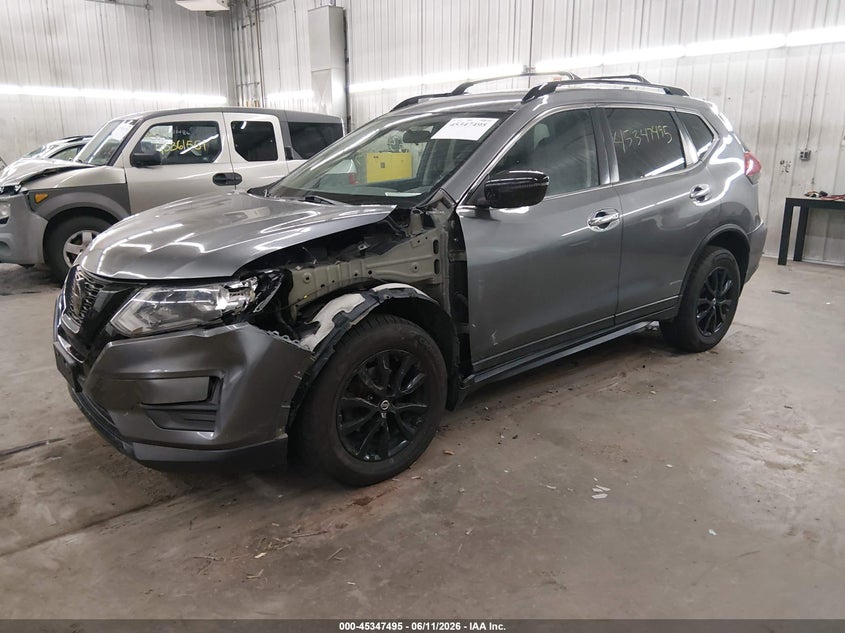2018 NISSAN ROGUE auction photo 2