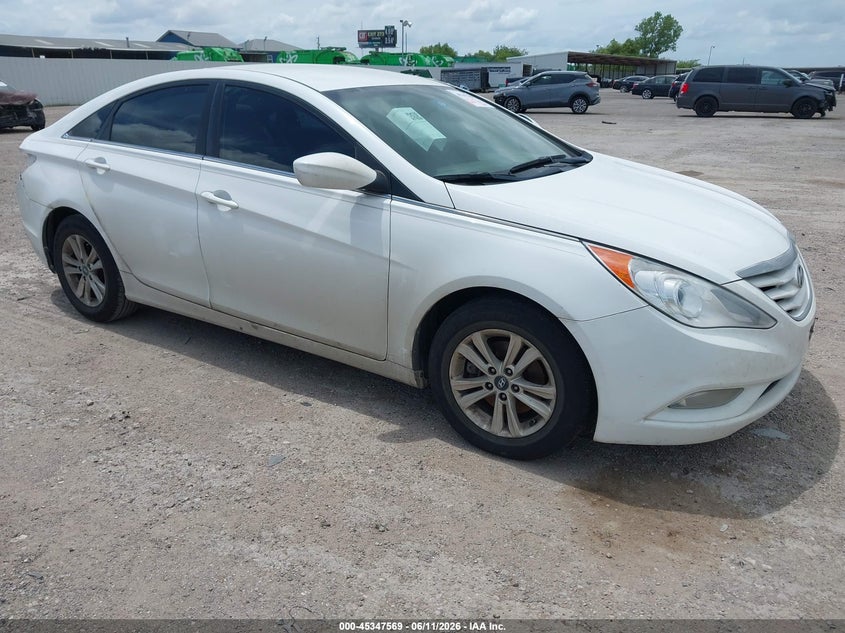 2013 HYUNDAI SONATA GLS