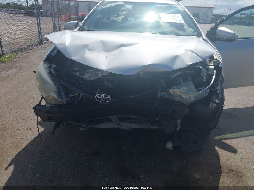 2015 TOYOTA COROLLA auction photo 6