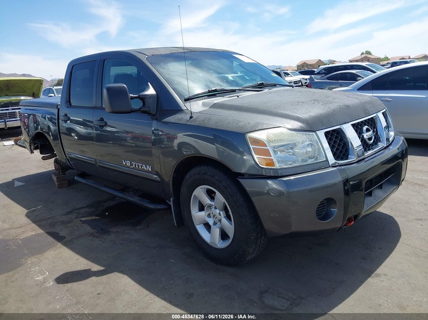 2005 Nissan Titan Se