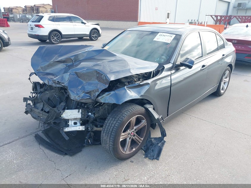 Vin: wba3b1g50fnt01617, lot: 45845726, bmw 320i 20152