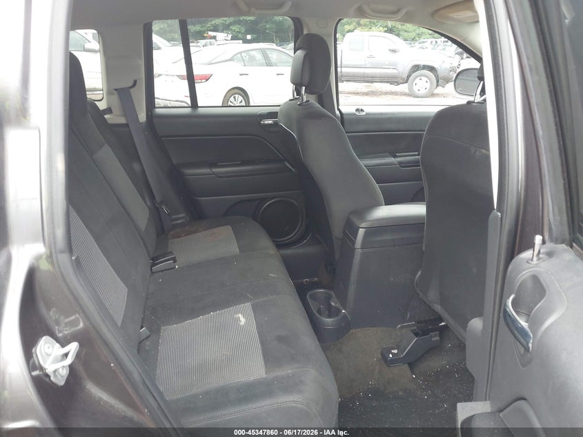 2016 JEEP COMPASS auction photo 8