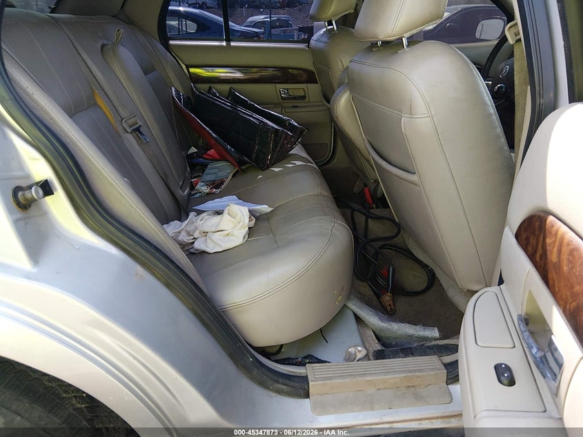 2007 Mercury Grand Marquis Ls VIN: 2MEFM75VX7X626208 Lot: 45347873