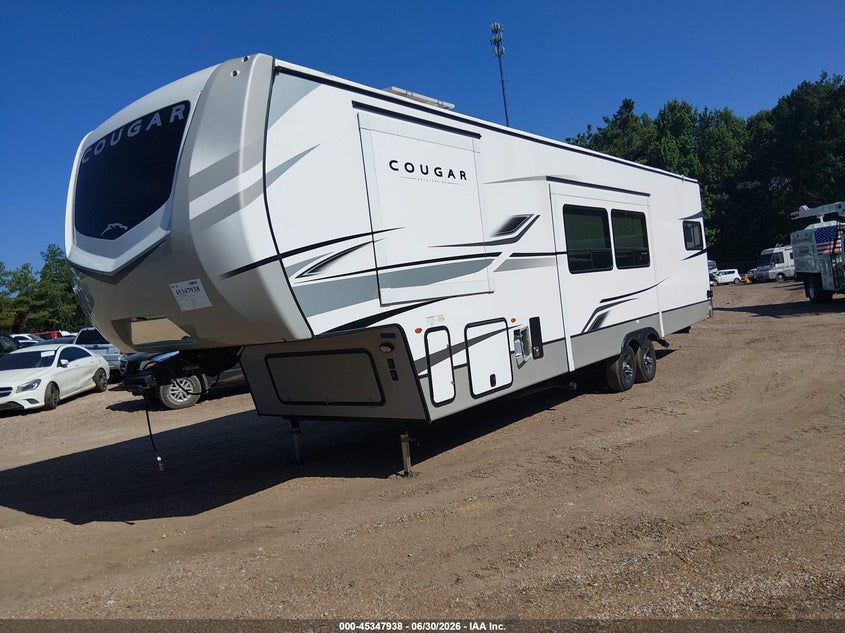 2023 KEYSTONE COUGAR 364BHL auction photo 2
