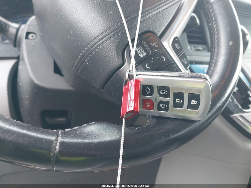 2016 TOYOTA SIENNA VAN 3.5L V-6 DOHC, VVT, 266HP