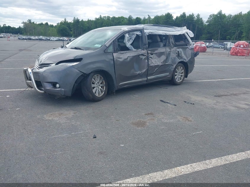 2016 TOYOTA SIENNA VAN 3.5L V-6 DOHC, VVT, 266HP