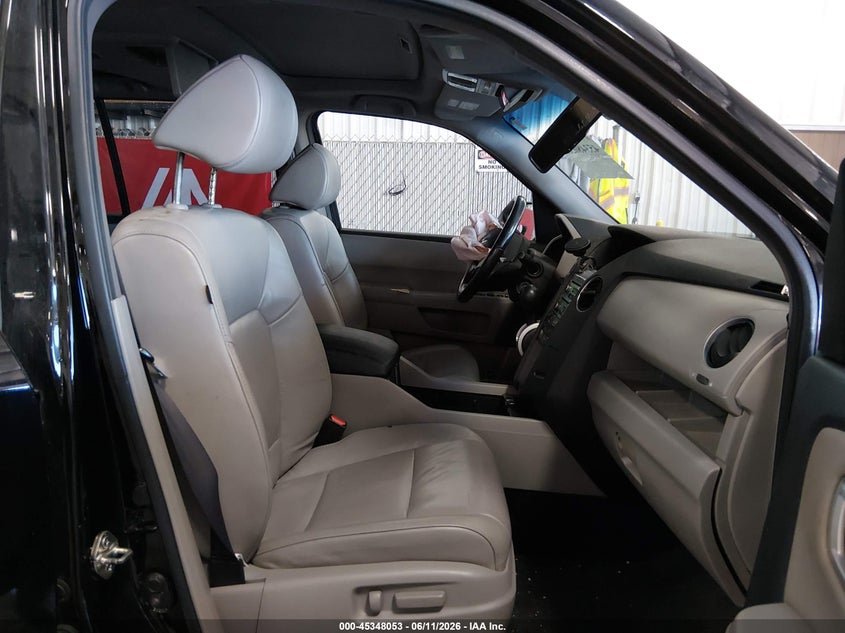 2011 HONDA PILOT auction photo 5