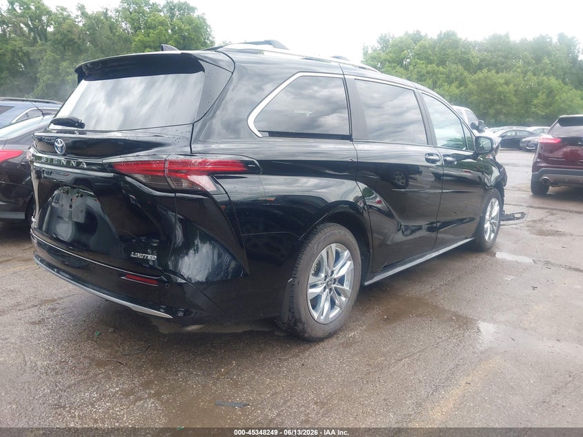 2025 TOYOTA SIENNA auction photo 4