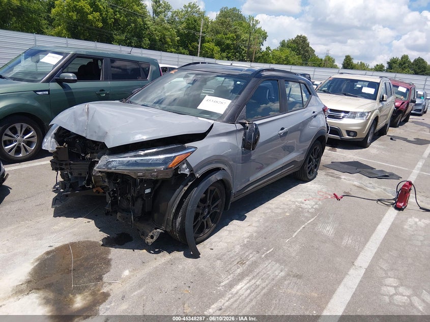 2023 NISSAN KICKS auction photo 2