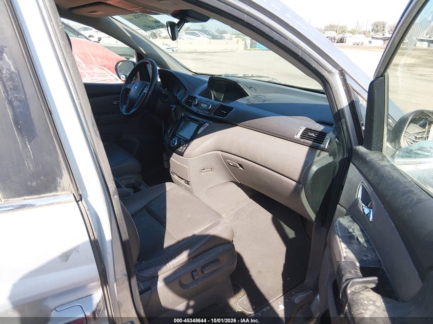 2014 HONDA ODYSSEY auction photo 5