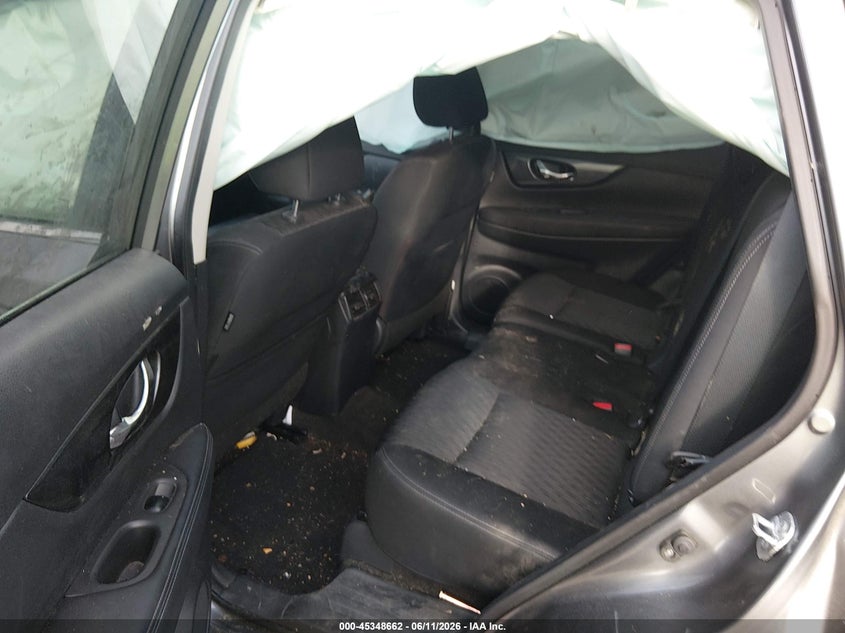 2017 NISSAN ROGUE auction photo 8