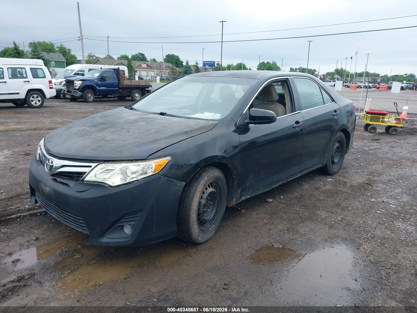 2012 TOYOTA CAMRY auction photo 2