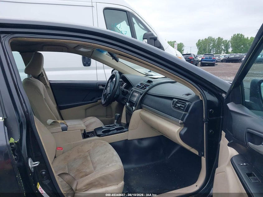 2012 TOYOTA CAMRY auction photo 5