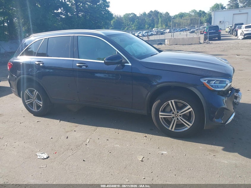 MERCEDES-BENZ GLC 300 - zdjęcie 13